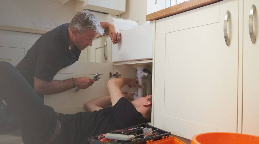 Professional burst pipe repair services in De Kalb, TX